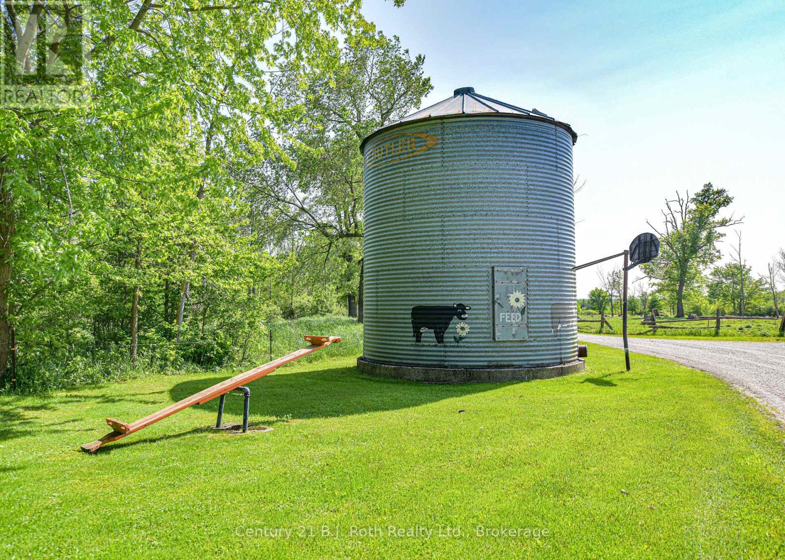 1579 Wainman Line, Severn, Ontario  L0K 1E0 - Photo 12 - S12195378