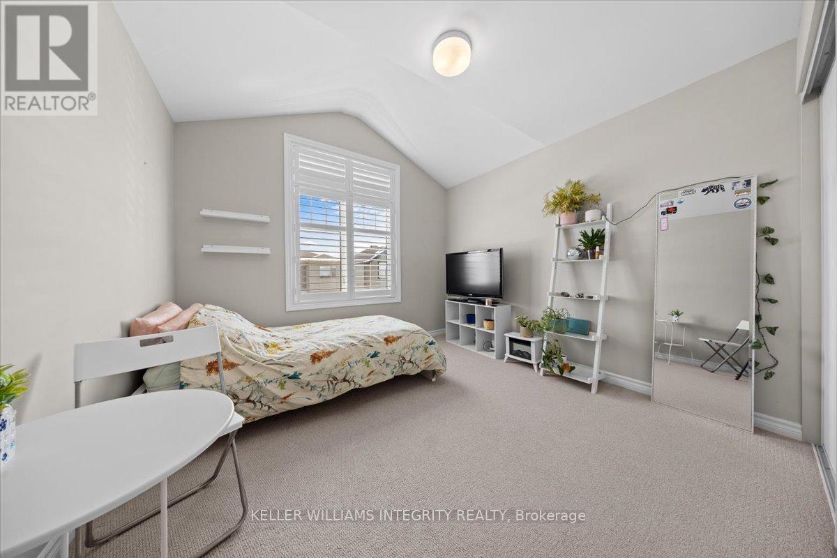 355 Crossway Terrace, Ottawa, Ontario  K2S 2Z3 - Photo 23 - X12195363