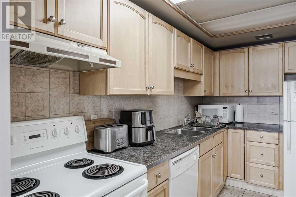 801, 1140 15 Avenue Sw, Calgary, Alberta  T2R 1K6 - Photo 25 - A2226135
