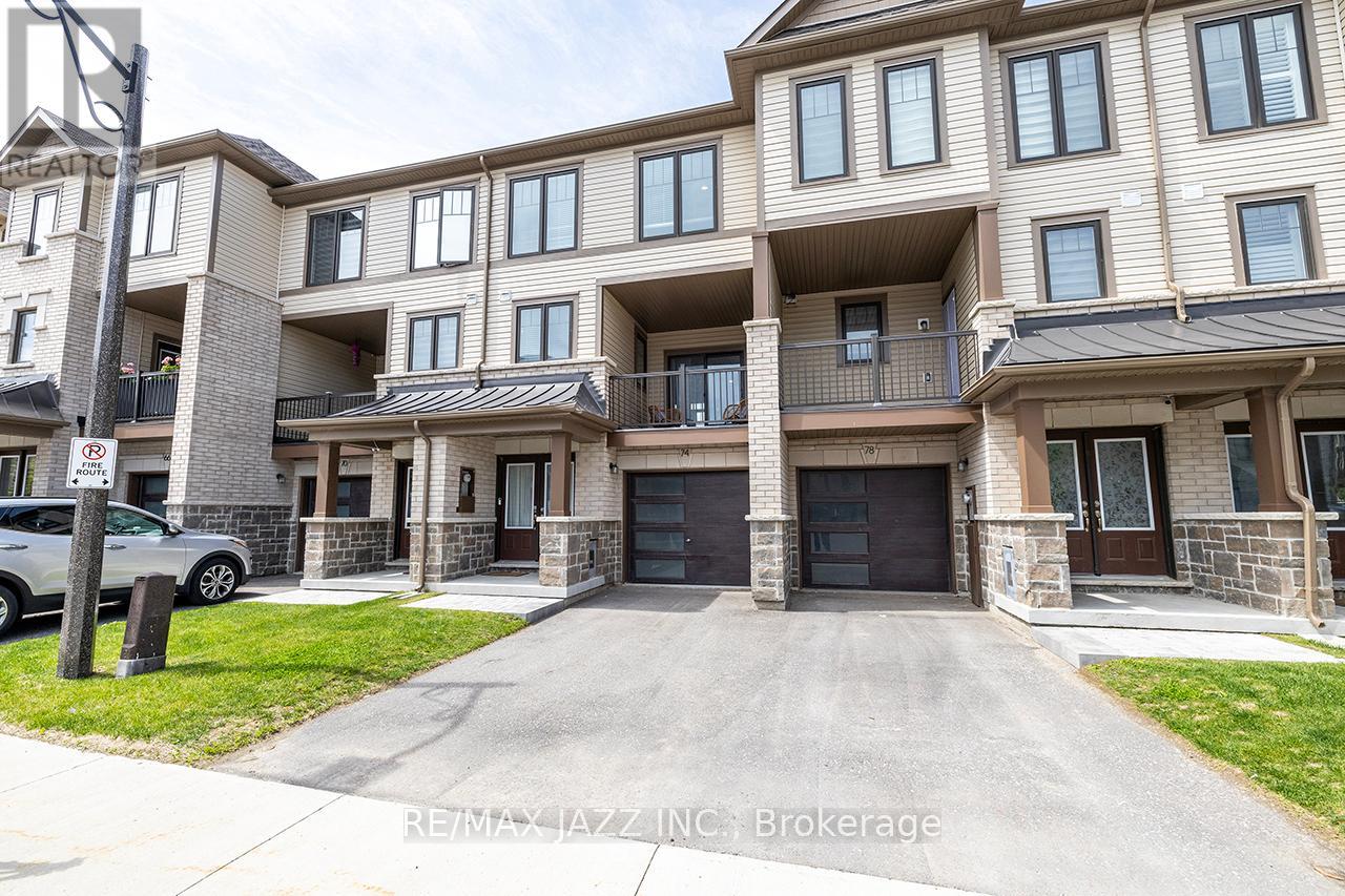 74 Ambereen Place, Clarington (Bowmanville), Ontario  L1C 7H5 - Photo 2 - E12195382