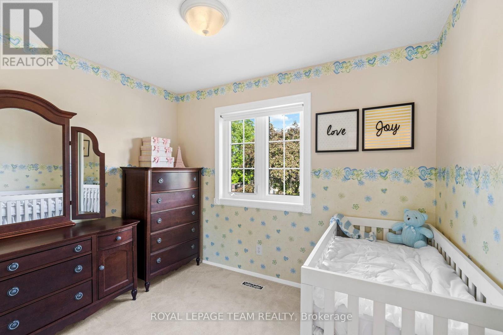 23 Glacier Street, Ottawa, Ontario  K2J 2M7 - Photo 24 - X12195534