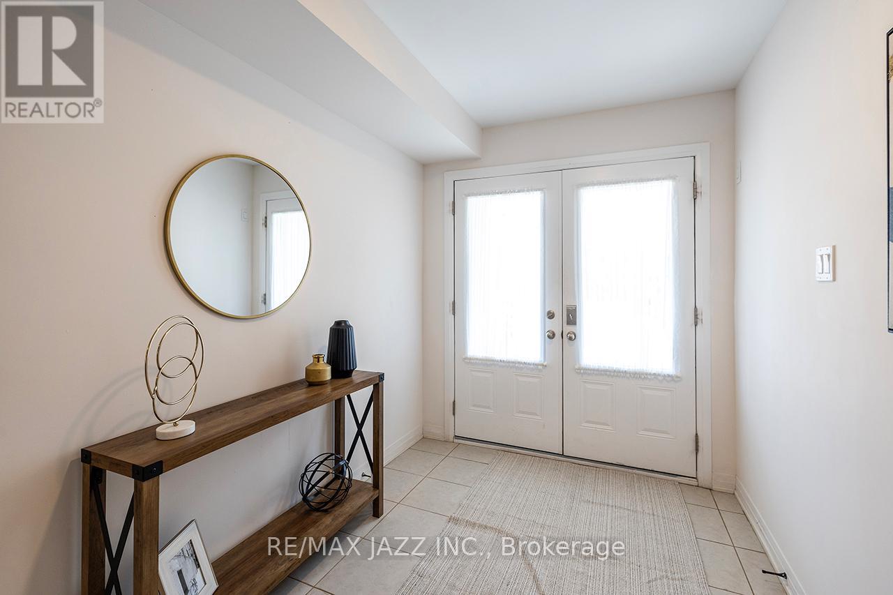 74 Ambereen Place, Clarington, Ontario L1C 7H5 - Photo 6 - E12195382