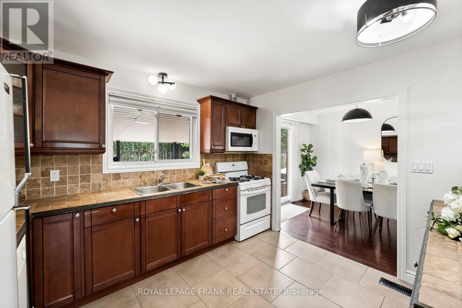 904 Somerville Street, Oshawa, Ontario  L1G 4J7 - Photo 15 - E12195493