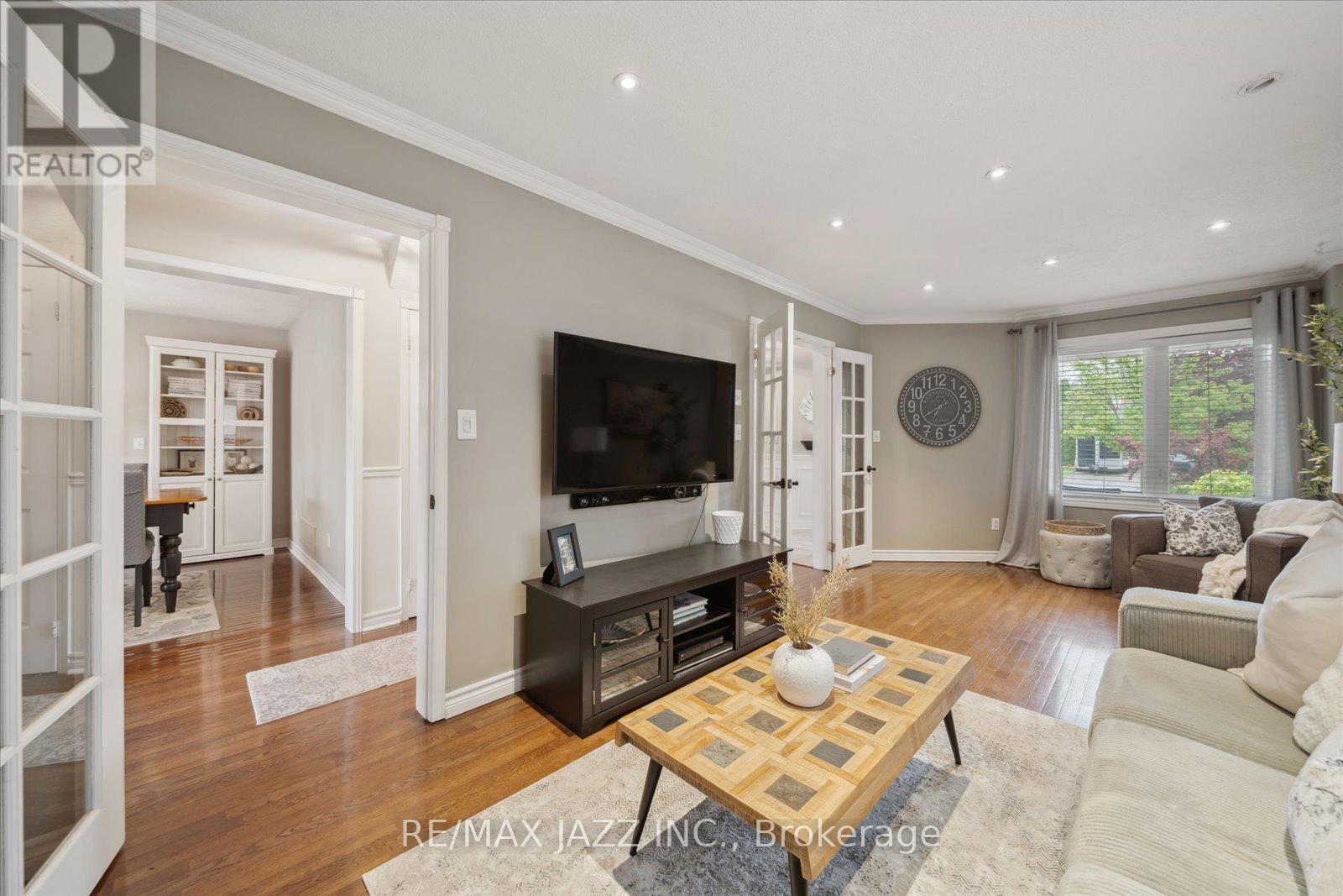 Property at 11 GRIFFEN PLACE image 5
