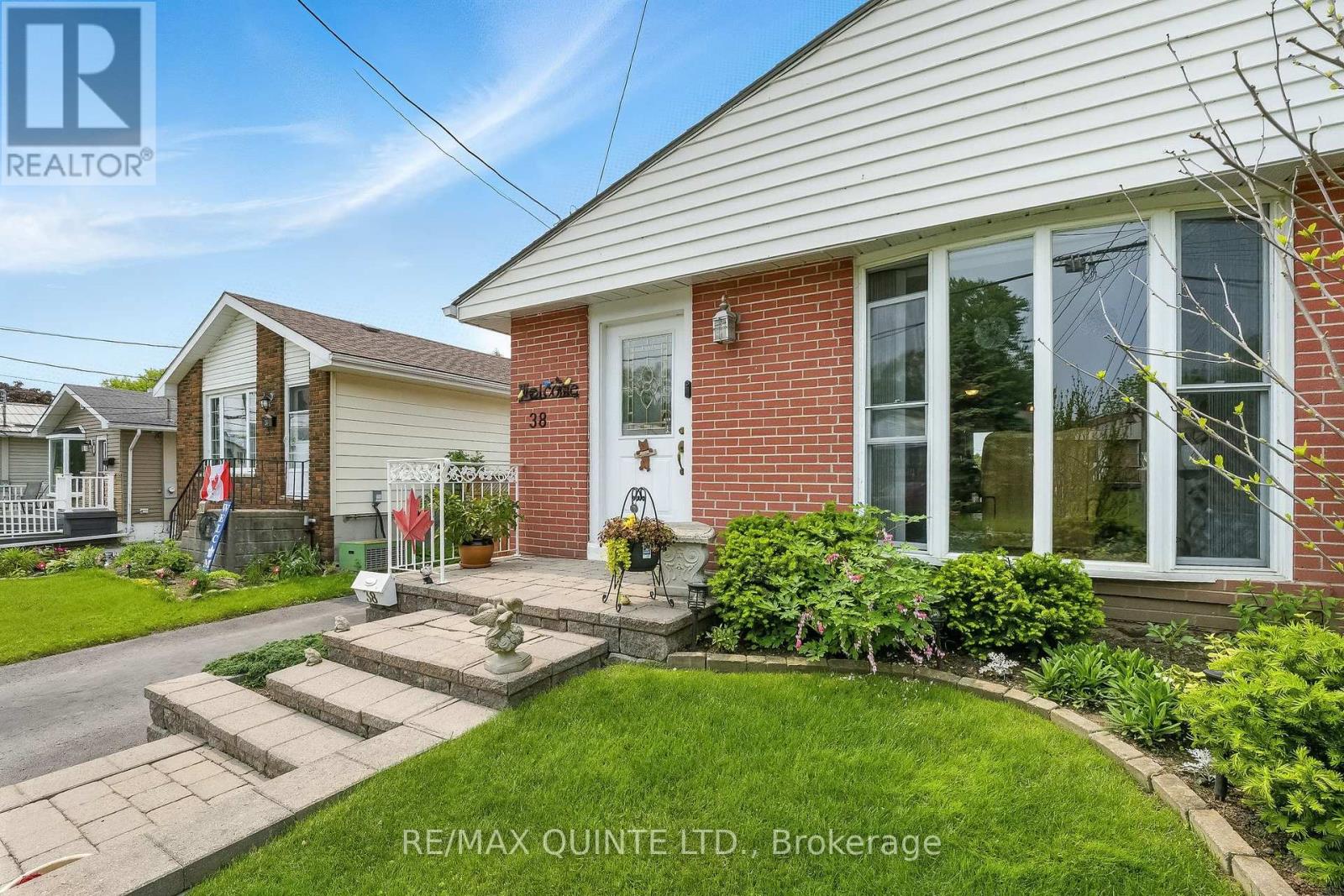 Property at 38 BOCAGE STREET image 3