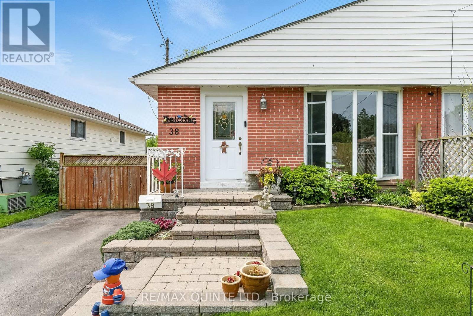 Property at 38 BOCAGE STREET image 4