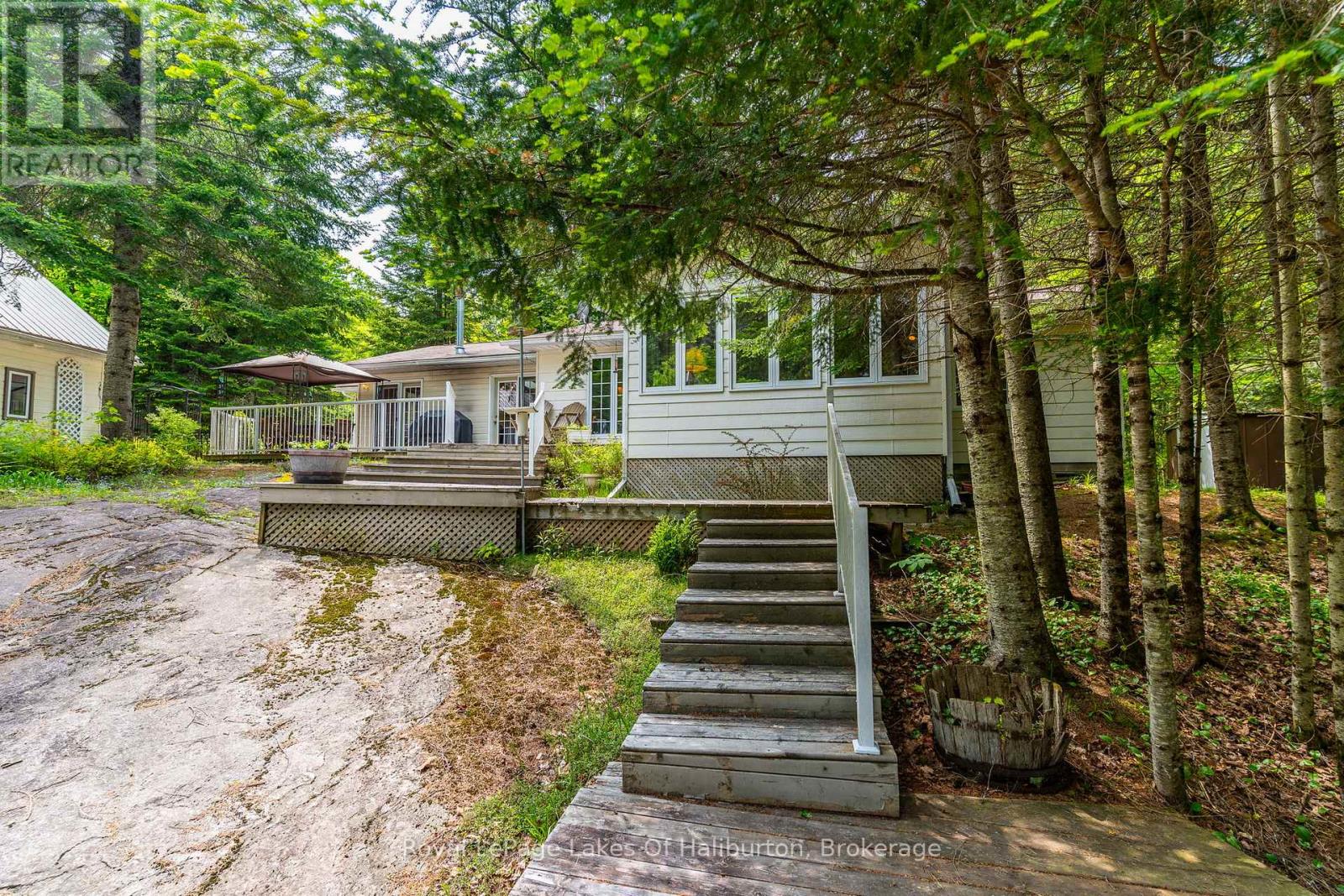 1700 Kushog Lake Road, Algonquin Highlands (Stanhope), Ontario  K0M 1S0 - Photo 34 - X12195375