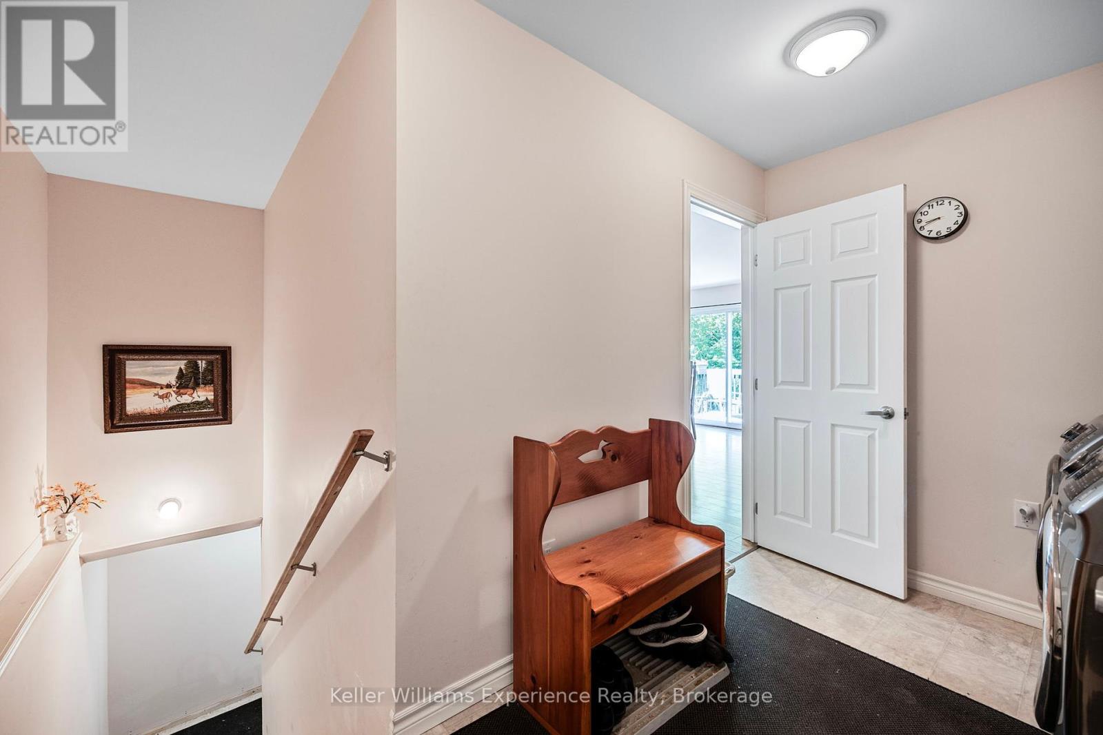 156 Pineridge Gate, Gravenhurst, Ontario  P1P 0A3 - Photo 21 - X12195409