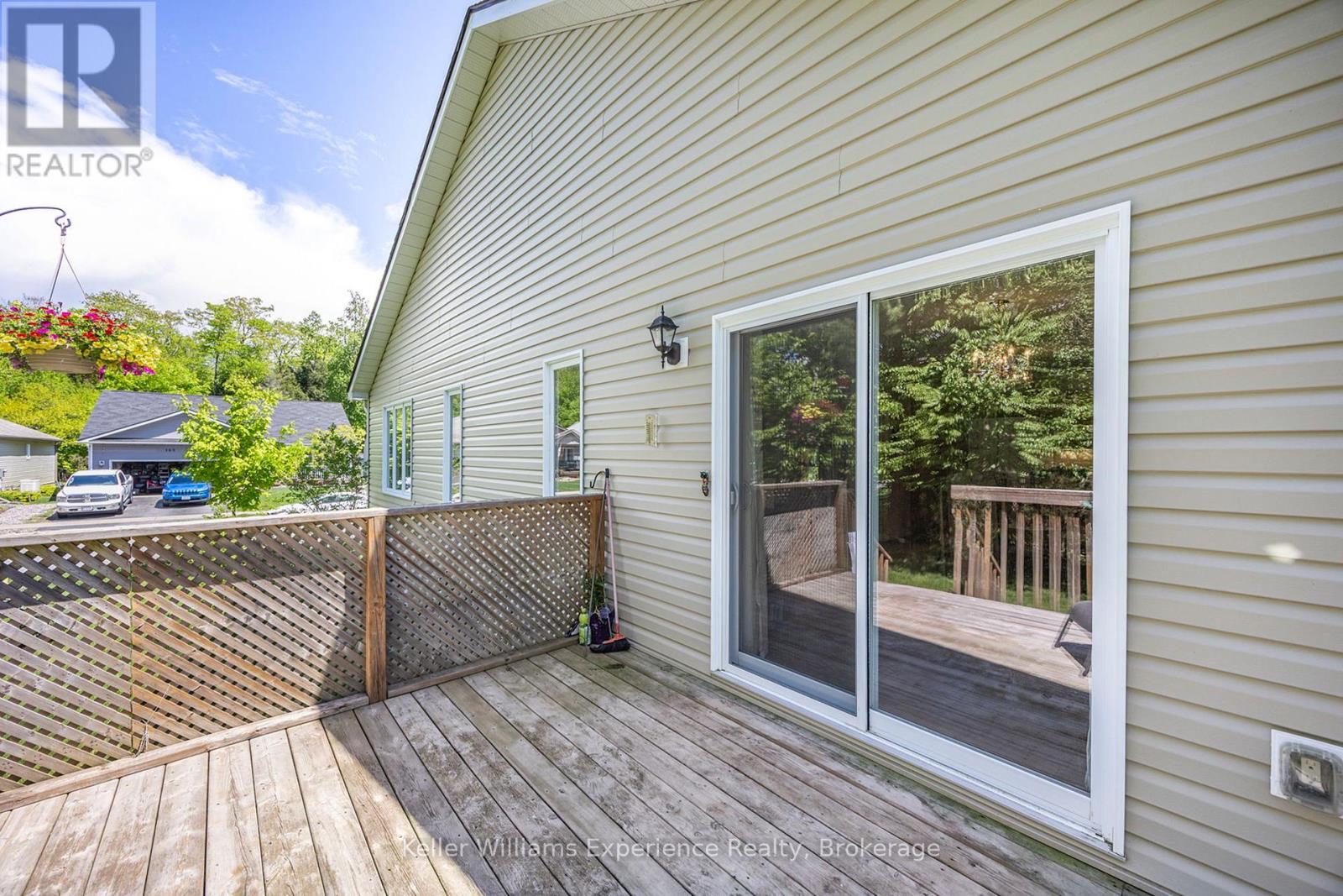 156 Pineridge Gate, Gravenhurst, Ontario  P1P 0A3 - Photo 26 - X12195409