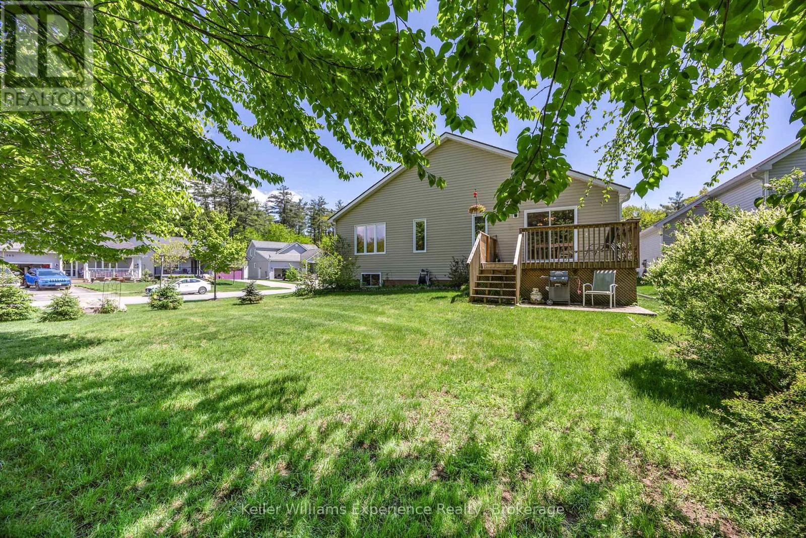 156 Pineridge Gate, Gravenhurst, Ontario  P1P 0A3 - Photo 30 - X12195409