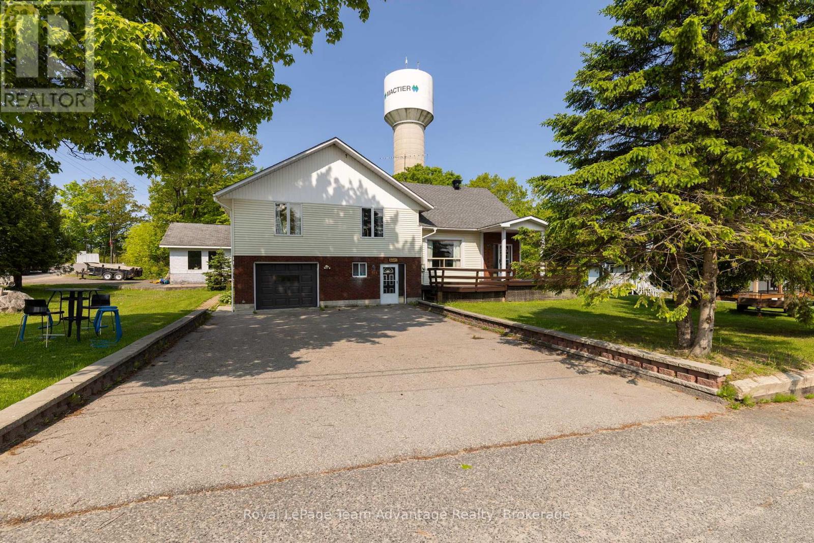 395 High Street, Georgian Bay, Ontario P0C 1H0 - Photo 33 - X12195413