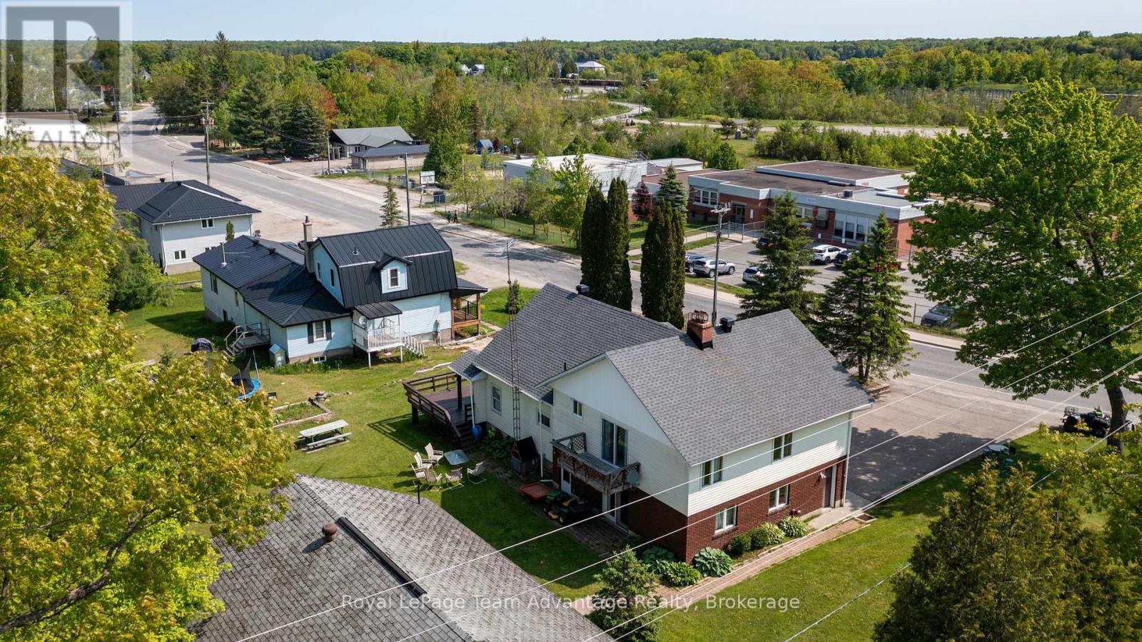395 High Street, Georgian Bay, Ontario P0C 1H0 - Photo 39 - X12195413
