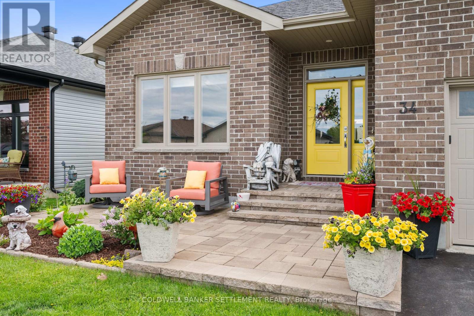 34 Senators Gate Drive, Perth, Ontario  K7H 0B5 - Photo 6 - X12195510