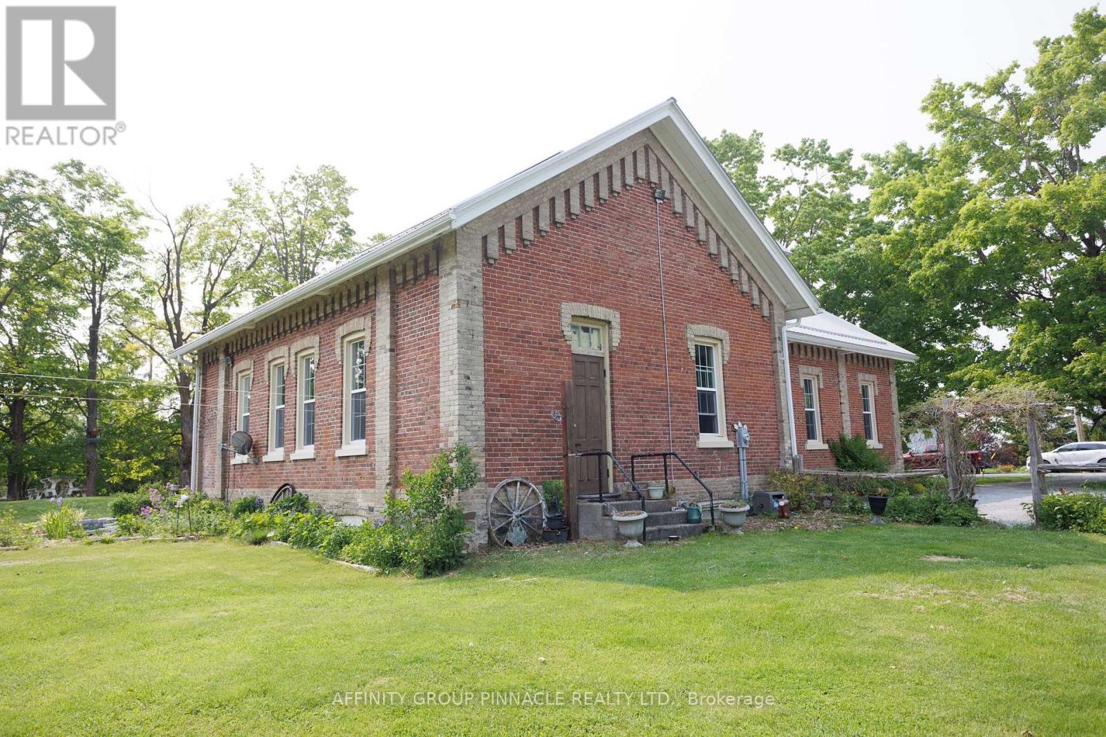 254 Lorneville Road, Kawartha Lakes, Ontario  K0M 2T0 - Photo 36 - X12195501