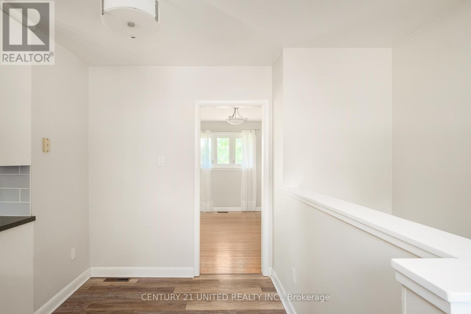 85 Earlwood Drive, Peterborough West, Ontario  K9J 6B5 - Photo 6 - X12195508