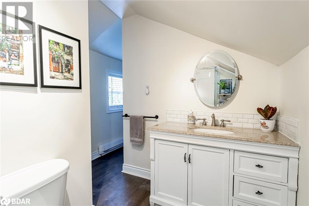 210 Southview Road, Barrie, Ontario  L4N 3X7 - Photo 14 - 40737455