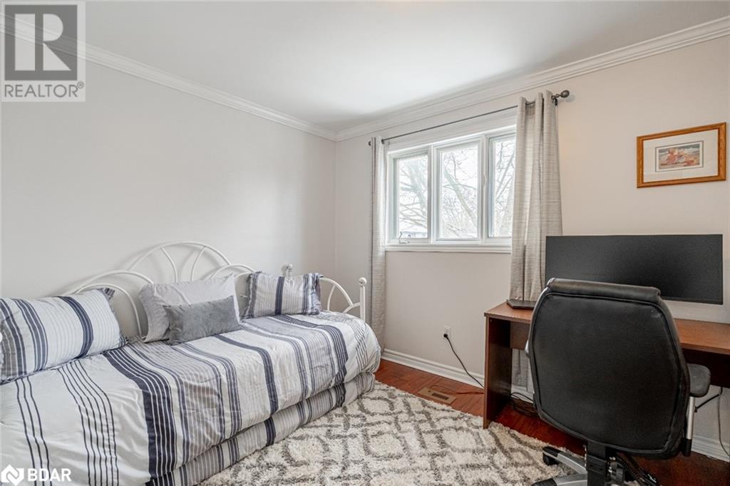 210 Southview Road, Barrie, Ontario  L4N 3X7 - Photo 20 - 40737447