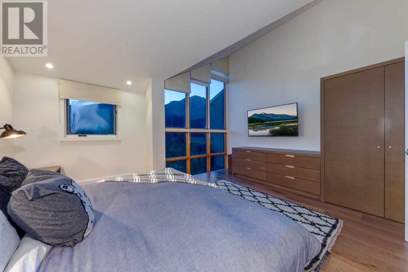 15 2221 Gondola Way, Whistler, British Columbia  V8E 0M8 - Photo 28 - R3009773