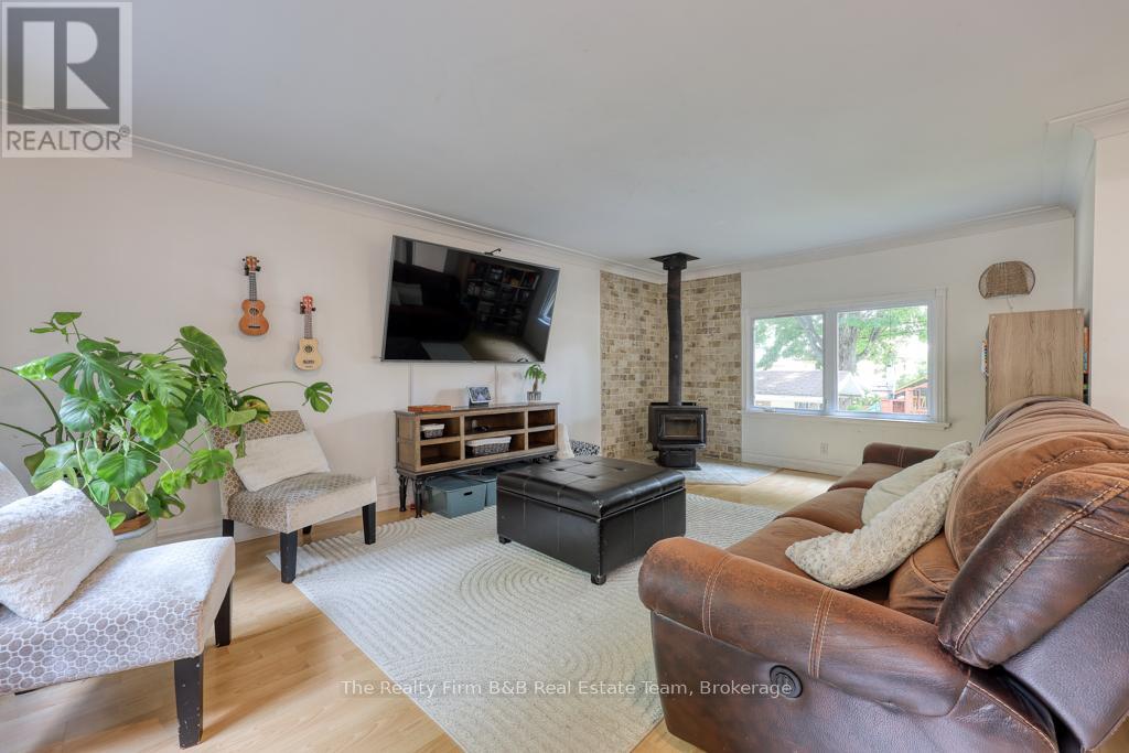 584 Grant Street, Woodstock, Ontario  N4S 4Z3 - Photo 13 - X12194910