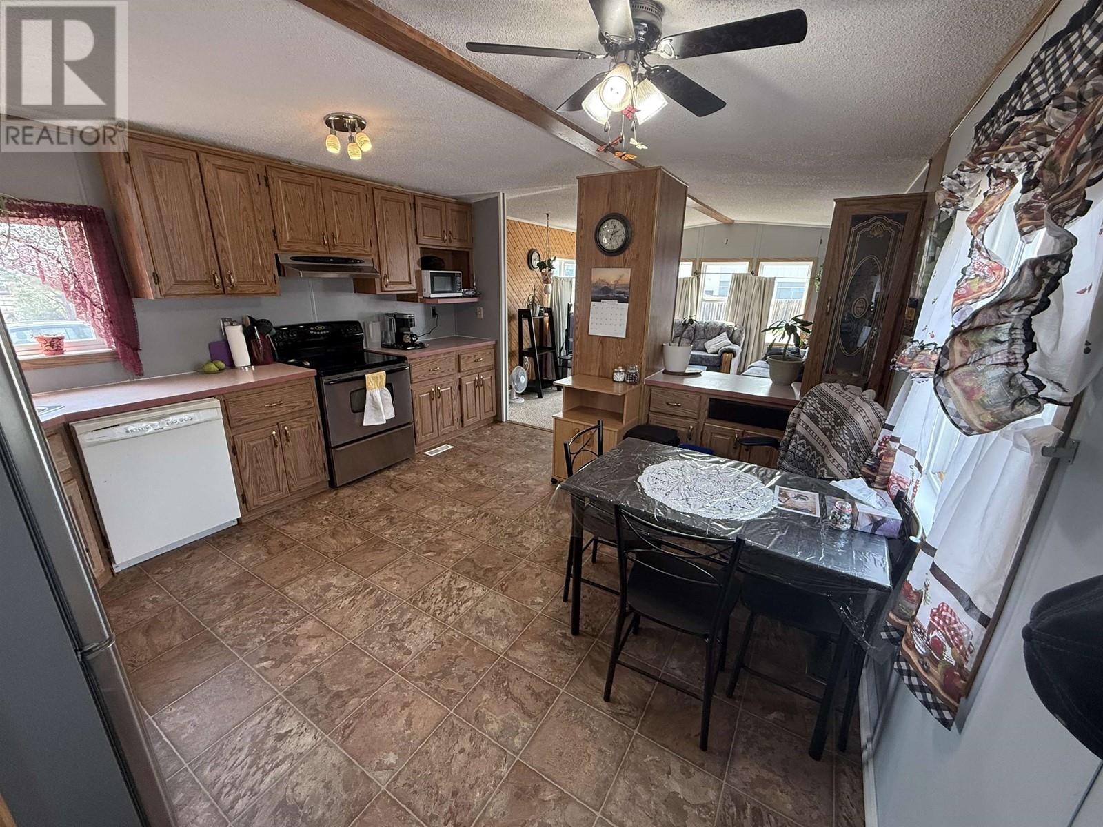 31 8420 Alaska Road, Fort St. John, British Columbia  V1J 4J6 - Photo 8 - R3011174