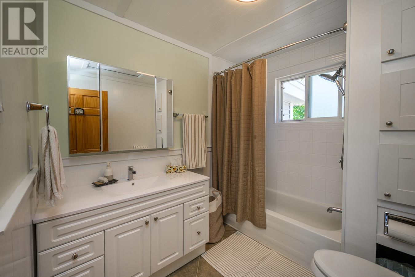 954 Irwin Street, Prince George, British Columbia  V2M 2X9 - Photo 17 - R3011223