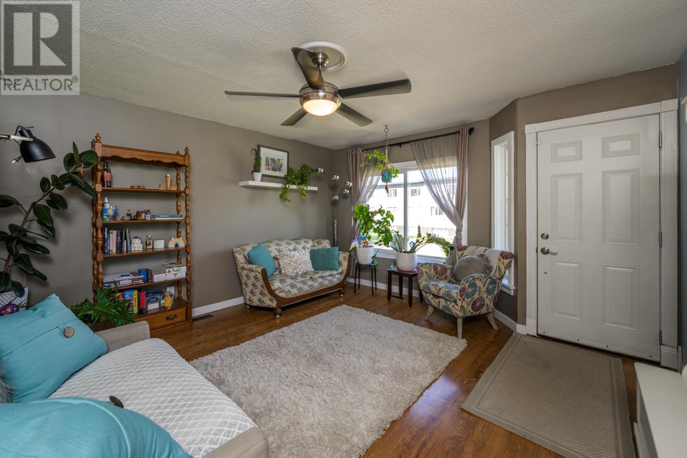 954 Irwin Street, Prince George, British Columbia  V2M 2X9 - Photo 3 - R3011223