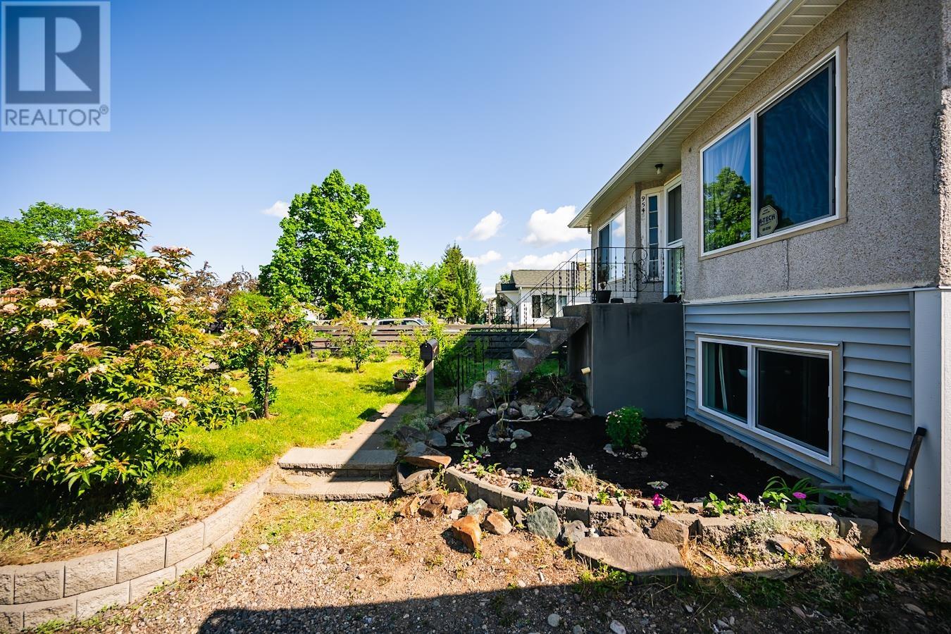 954 Irwin Street, Prince George, British Columbia  V2M 2X9 - Photo 30 - R3011223