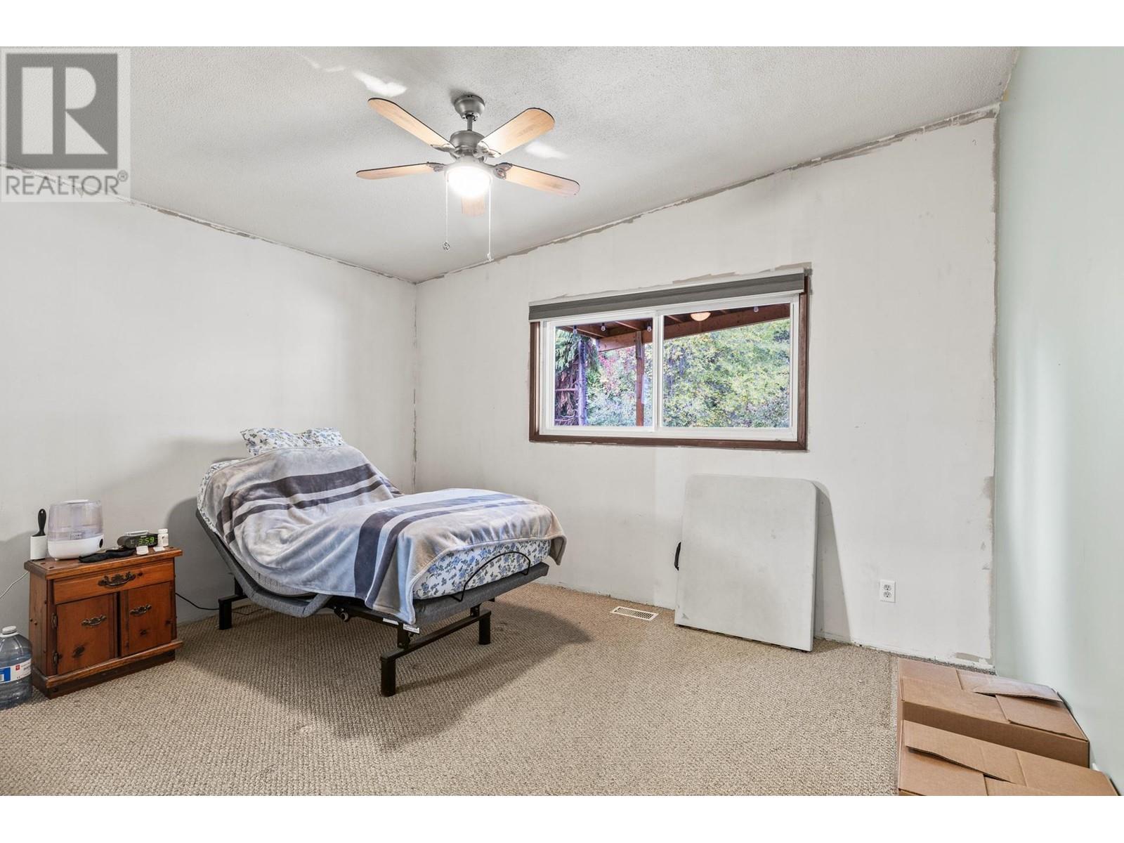 605 Dell Road Kelowna Photo 15