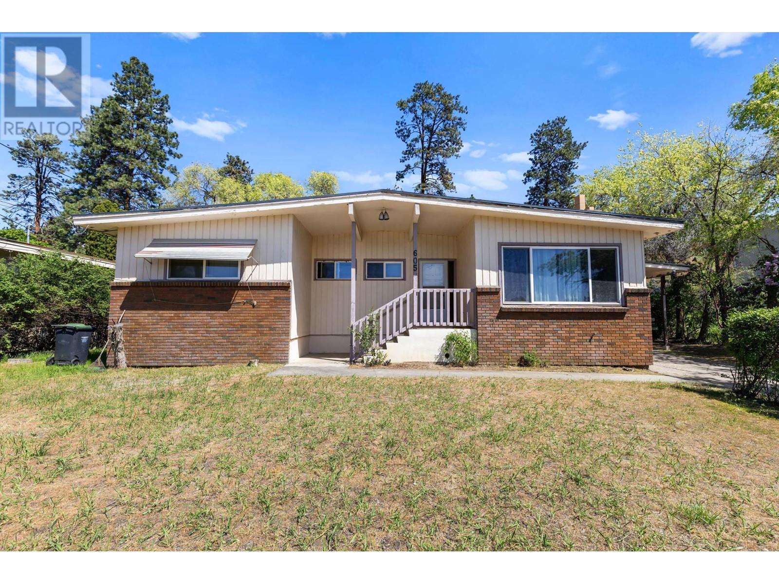Property at 605 Dell Road image 3