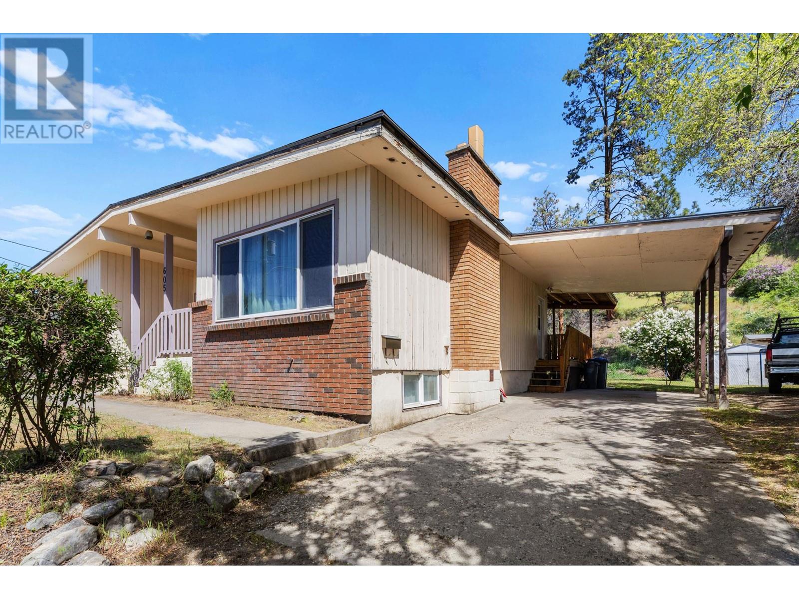 Property at 605 Dell Road image 5
