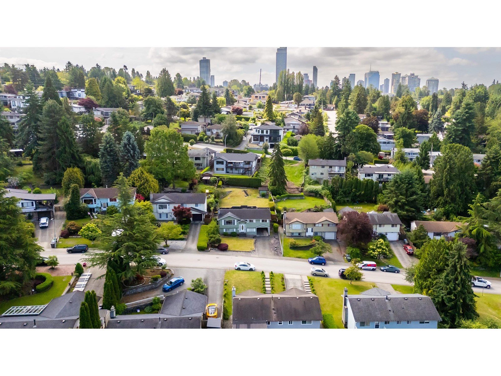 13512 Crestview Drive, Surrey, British Columbia  V3R 6T2 - Photo 31 - R3010545