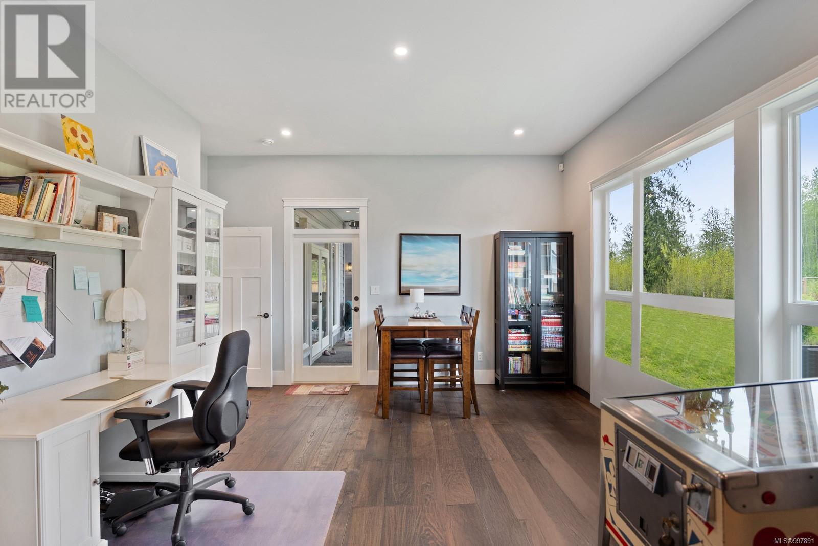 8757/8761 Oyster River Way, Black Creek, British Columbia  V9J 1K5 - Photo 29 - 997891