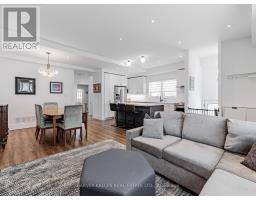 736 GLENCAIRN AVENUE, Toronto, Ontario