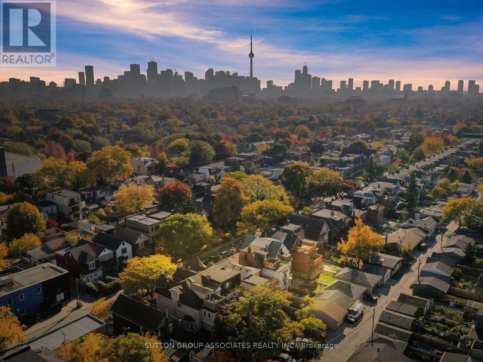 696 Crawford Street, Toronto (Palmerston-Little Italy), Ontario  M6G 3K2 - Photo 39 - C12195299