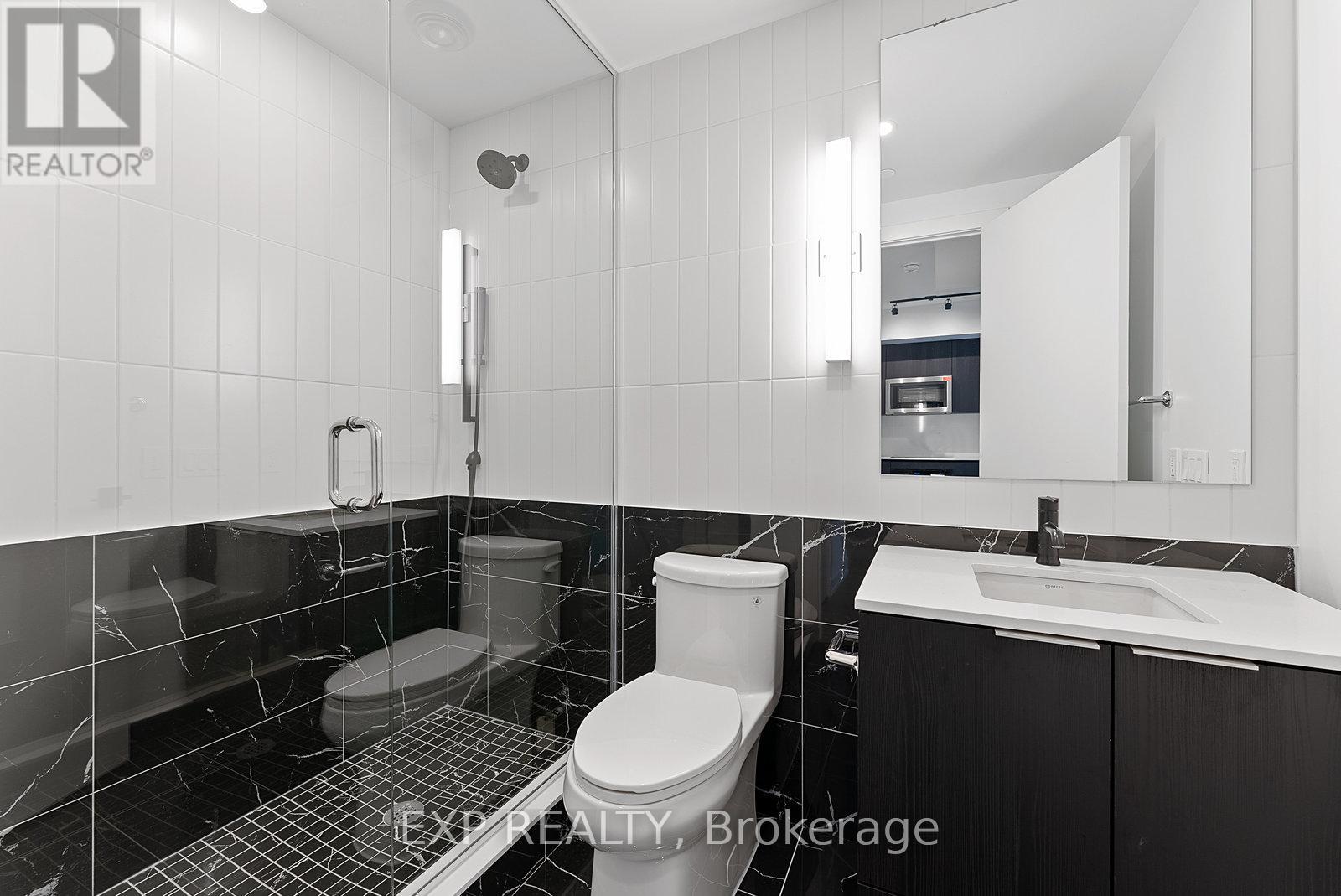 2905 - 327 King Street W, Toronto, Ontario  M5V 0W7 - Photo 14 - C12195387