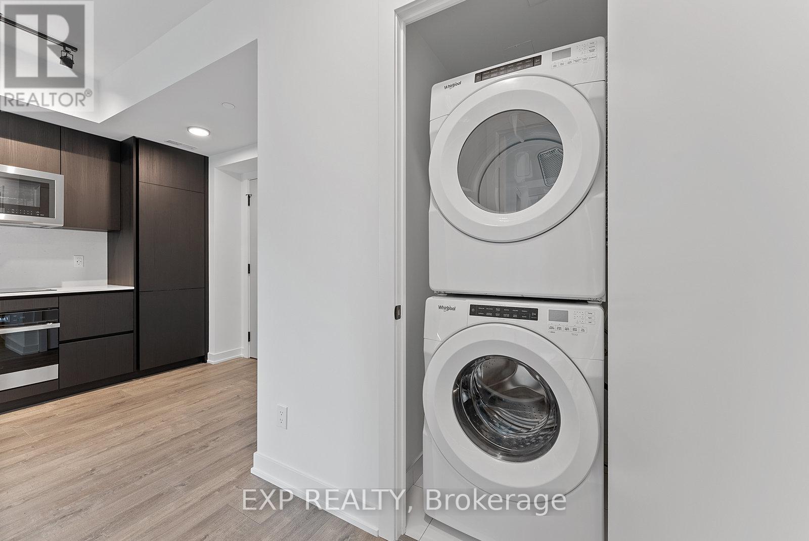 2905 - 327 King Street W, Toronto, Ontario  M5V 0W7 - Photo 16 - C12195387