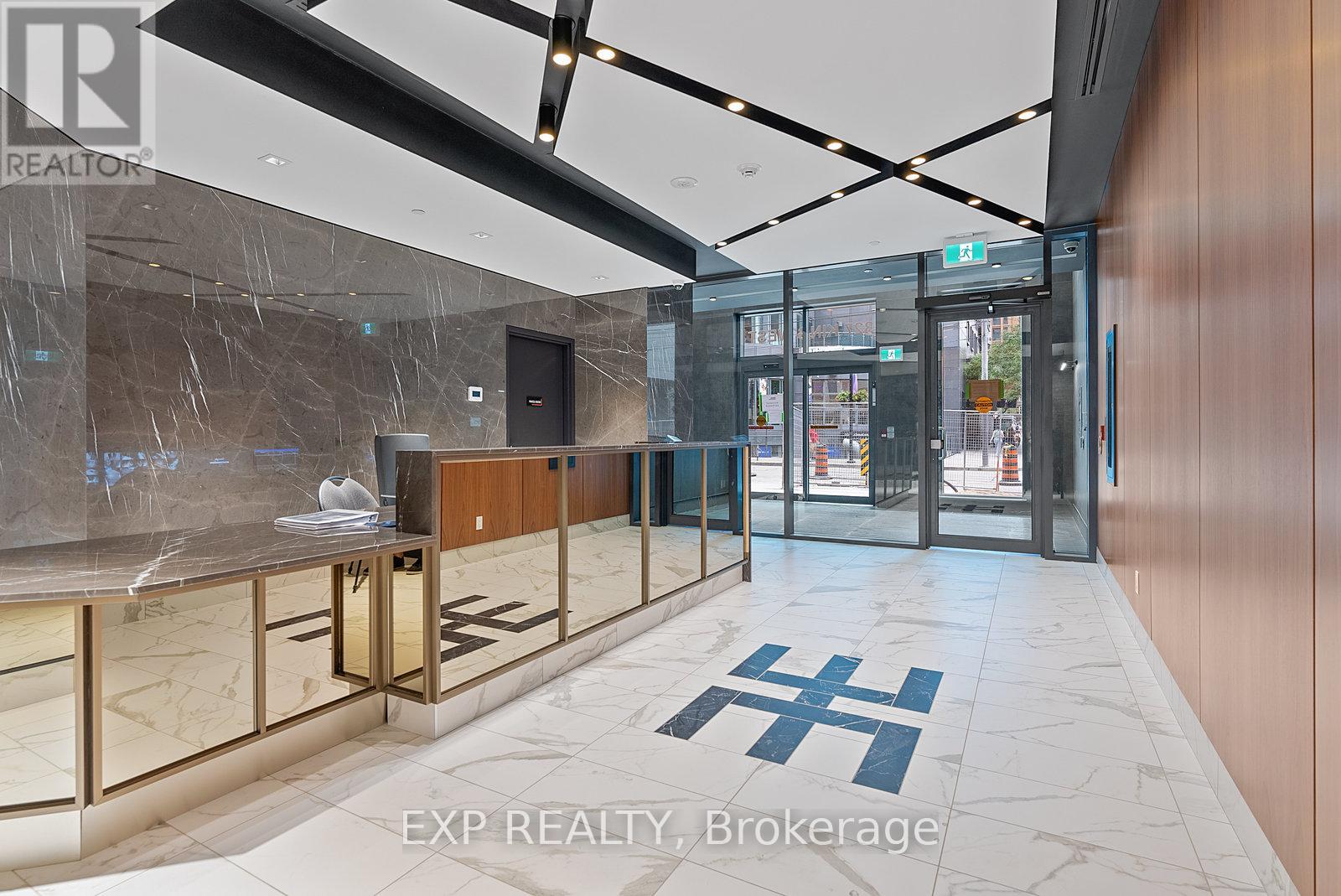 2905 - 327 King Street W, Toronto, Ontario  M5V 0W7 - Photo 18 - C12195387