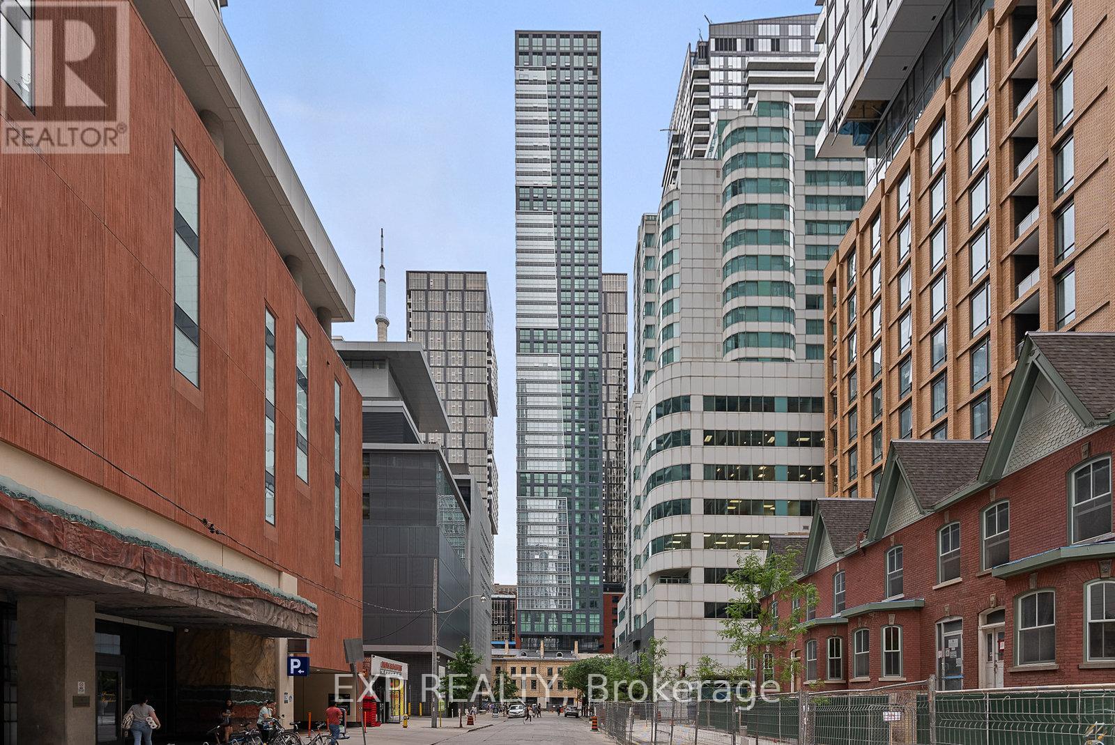 2905 - 327 King Street W, Toronto, Ontario  M5V 0W7 - Photo 19 - C12195387