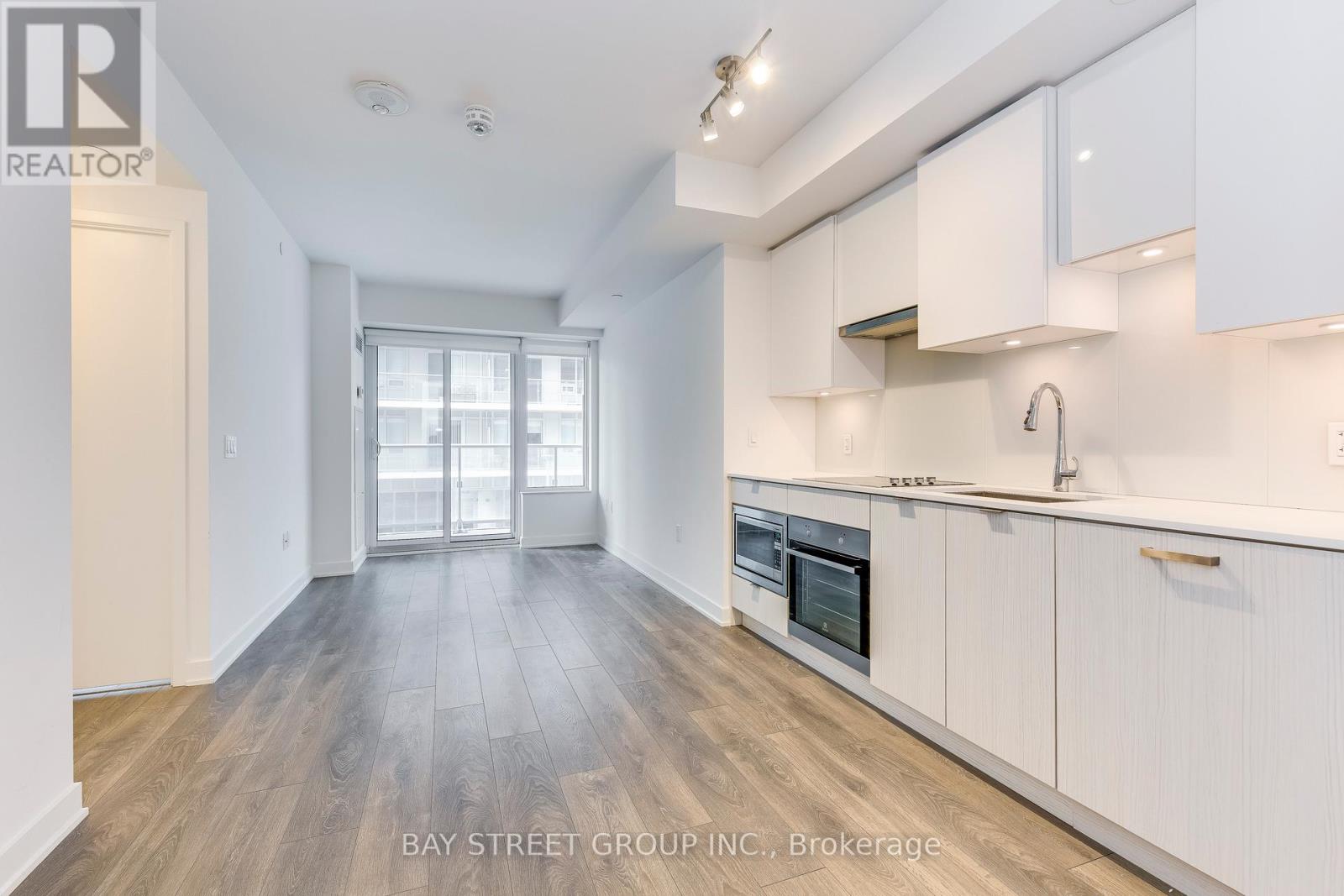 707 - 99 Broadway Avenue, Toronto, Ontario  M4P 0E3 - Photo 11 - C12195416