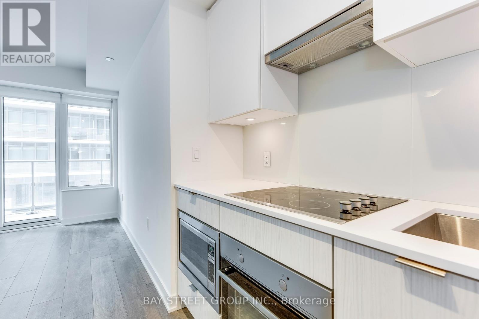 707 - 99 Broadway Avenue, Toronto, Ontario  M4P 0E3 - Photo 14 - C12195416