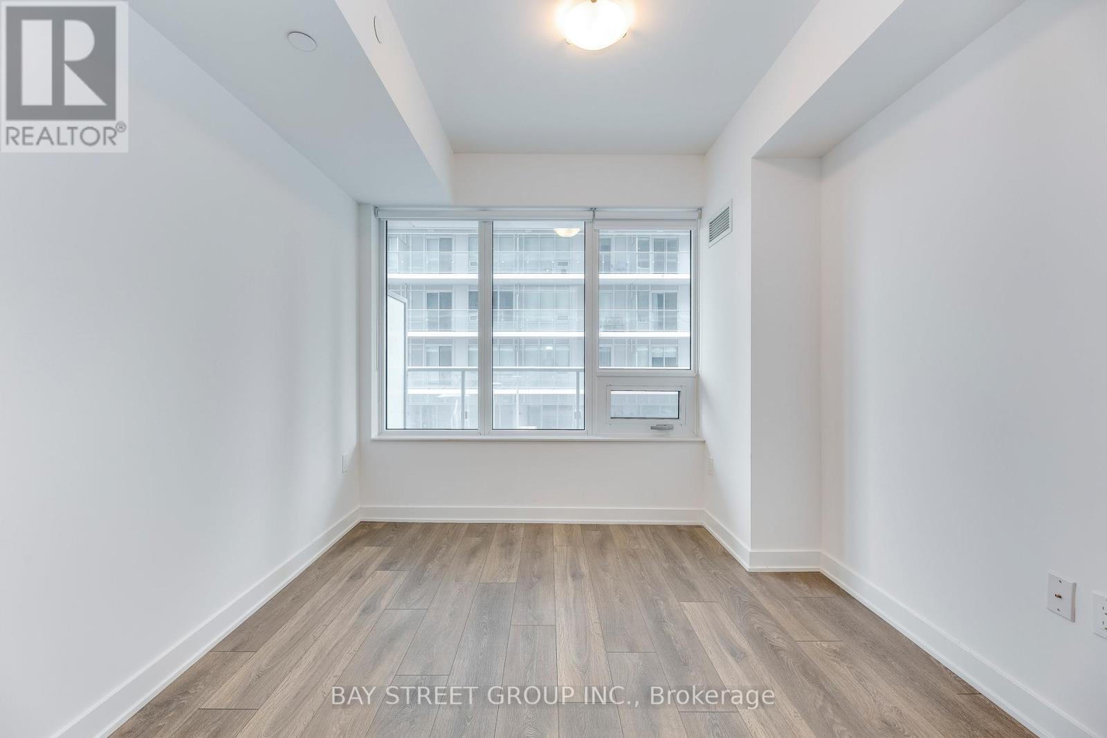 707 - 99 Broadway Avenue, Toronto, Ontario  M4P 0E3 - Photo 16 - C12195416