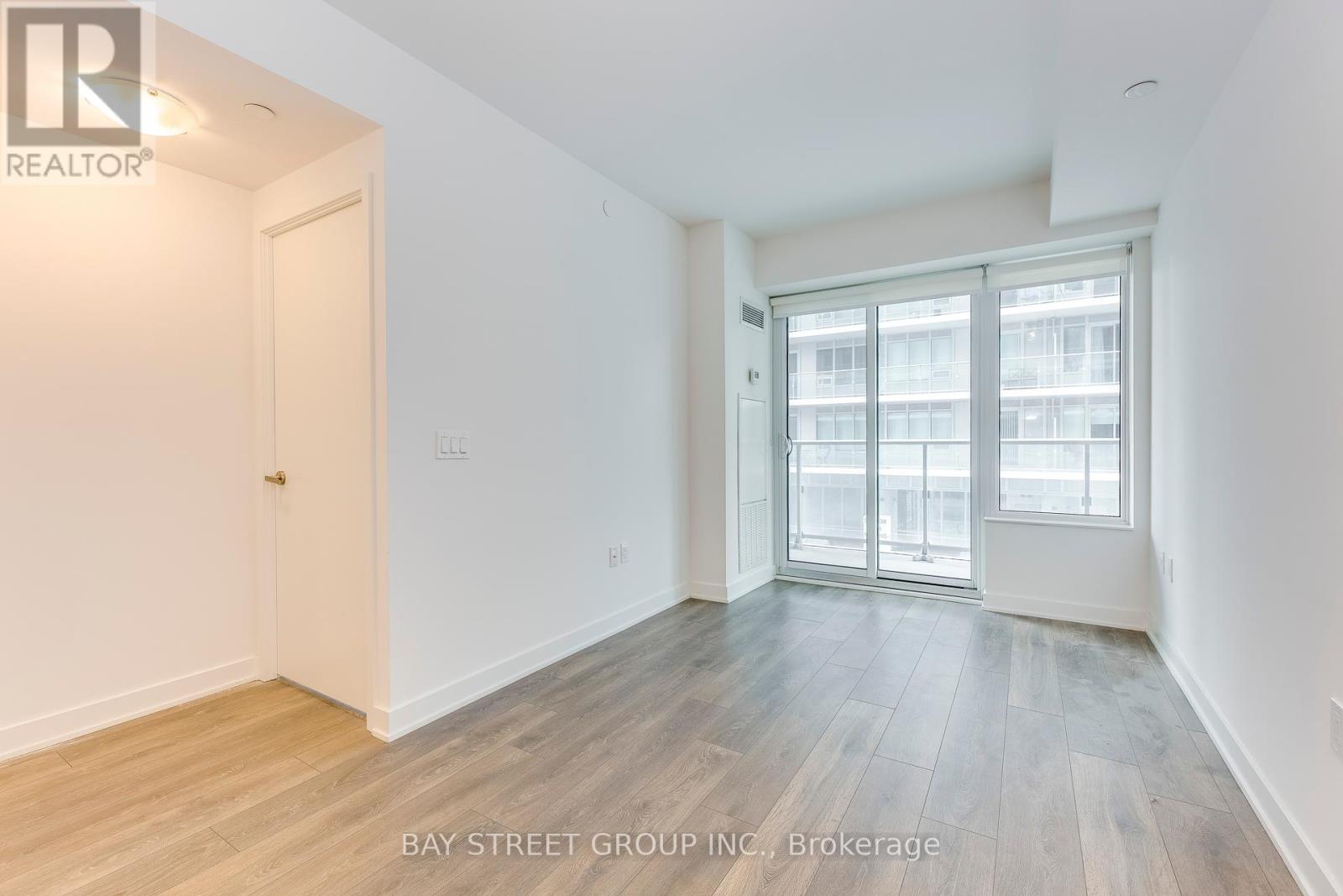 707 - 99 Broadway Avenue, Toronto, Ontario  M4P 0E3 - Photo 5 - C12195416