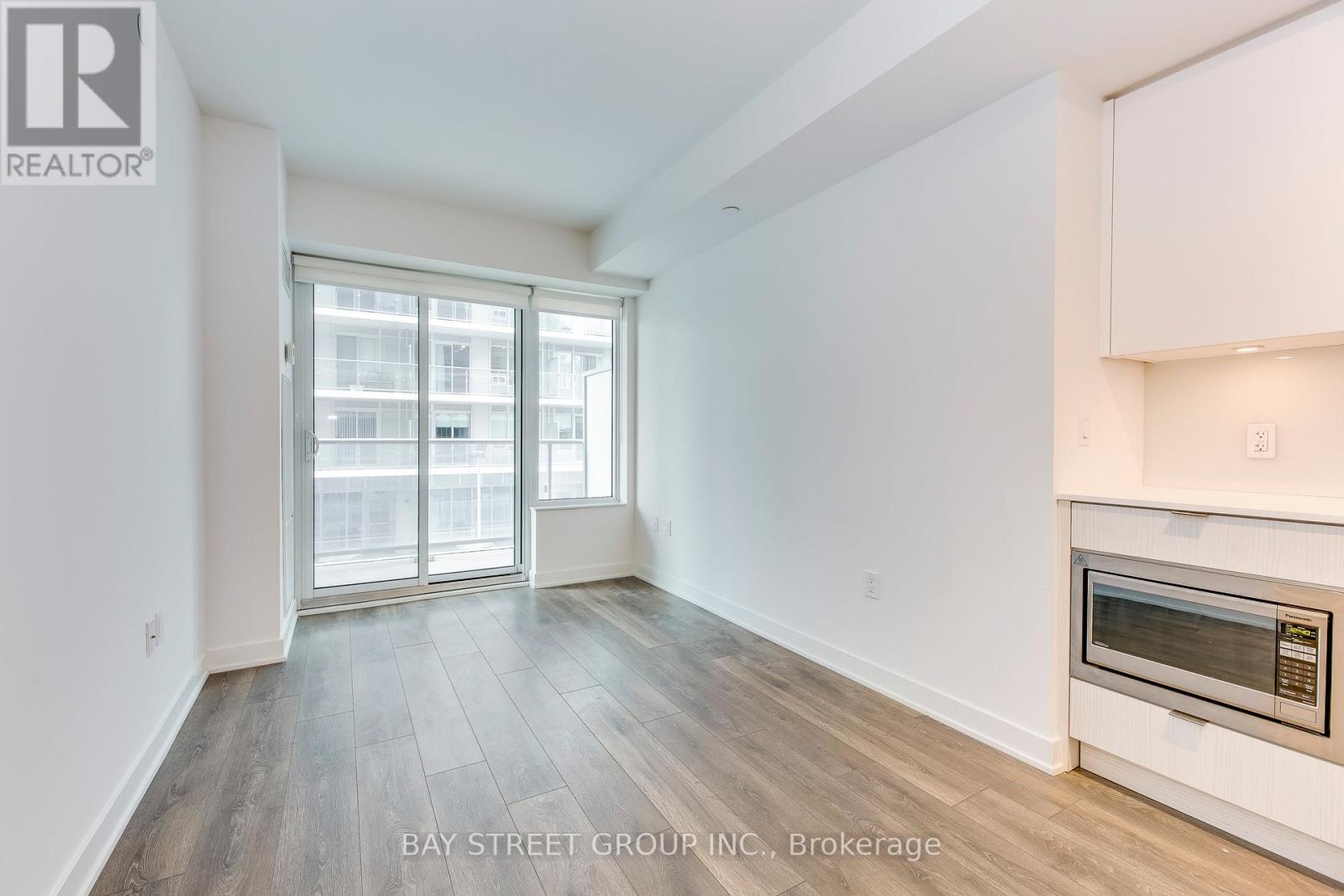 707 - 99 Broadway Avenue, Toronto, Ontario  M4P 0E3 - Photo 6 - C12195416