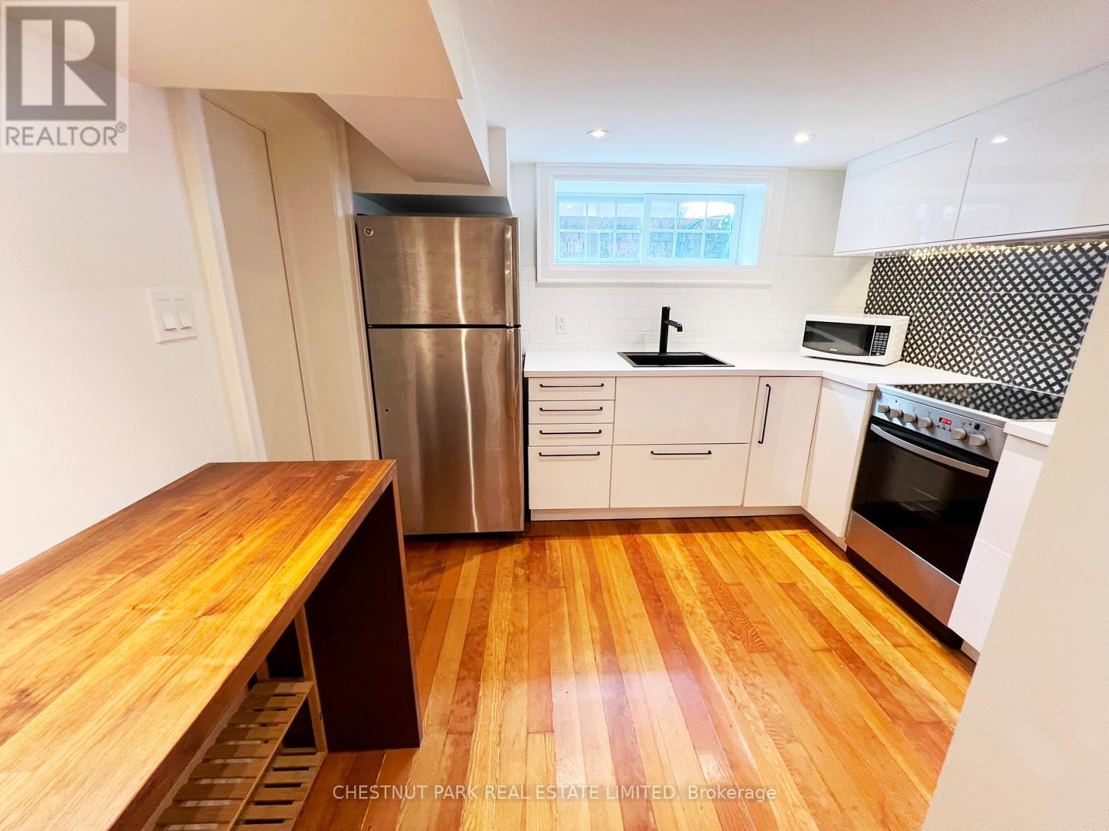 B2 - 18 Servington Crescent, Toronto, Ontario  M4S 2J3 - Photo 9 - C12195435