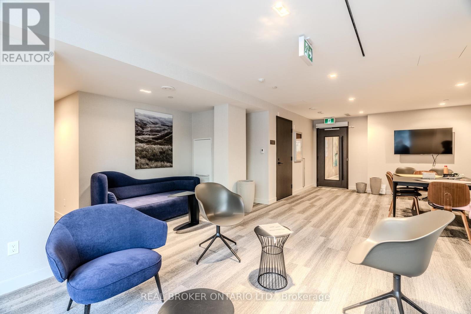 1008 - 60 Tannery Road, Toronto, Ontario  M5A 0S8 - Photo 42 - C12195487