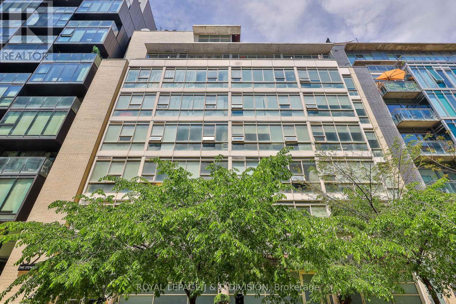 705 - 32 Stewart Street, Toronto, Ontario  M5V 3T2 - Photo 2 - C12195503