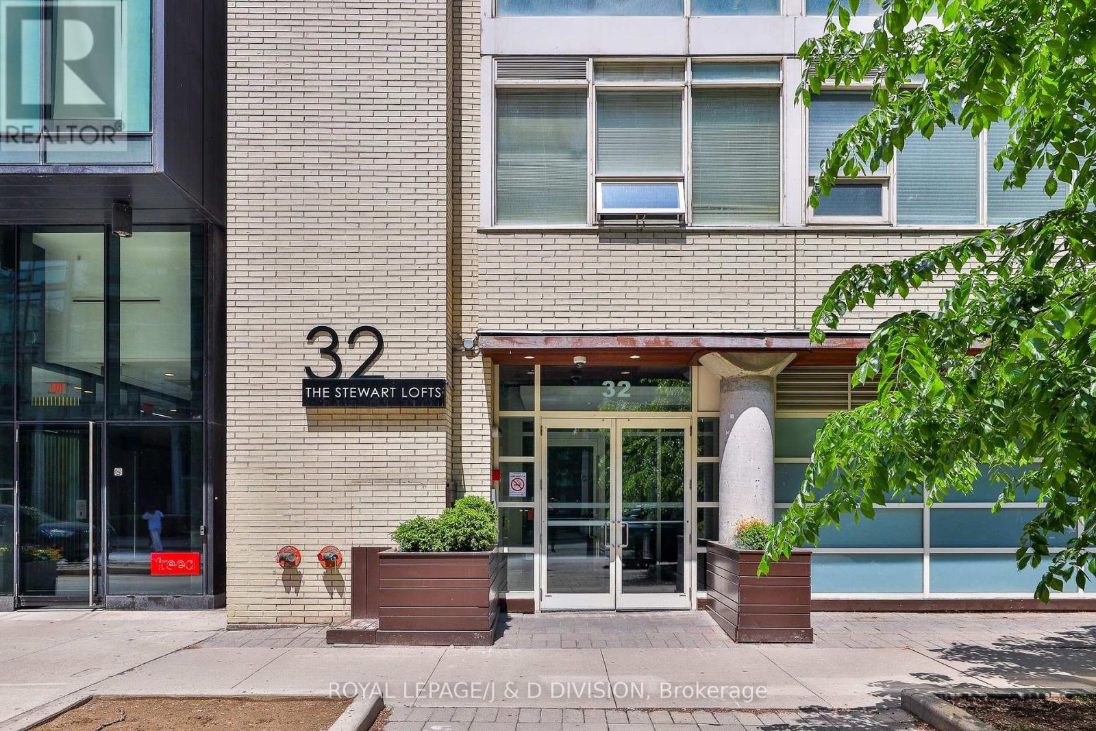 705 - 32 Stewart Street, Toronto (Waterfront Communities), Ontario  M5V 3T2 - Photo 3 - C12195503