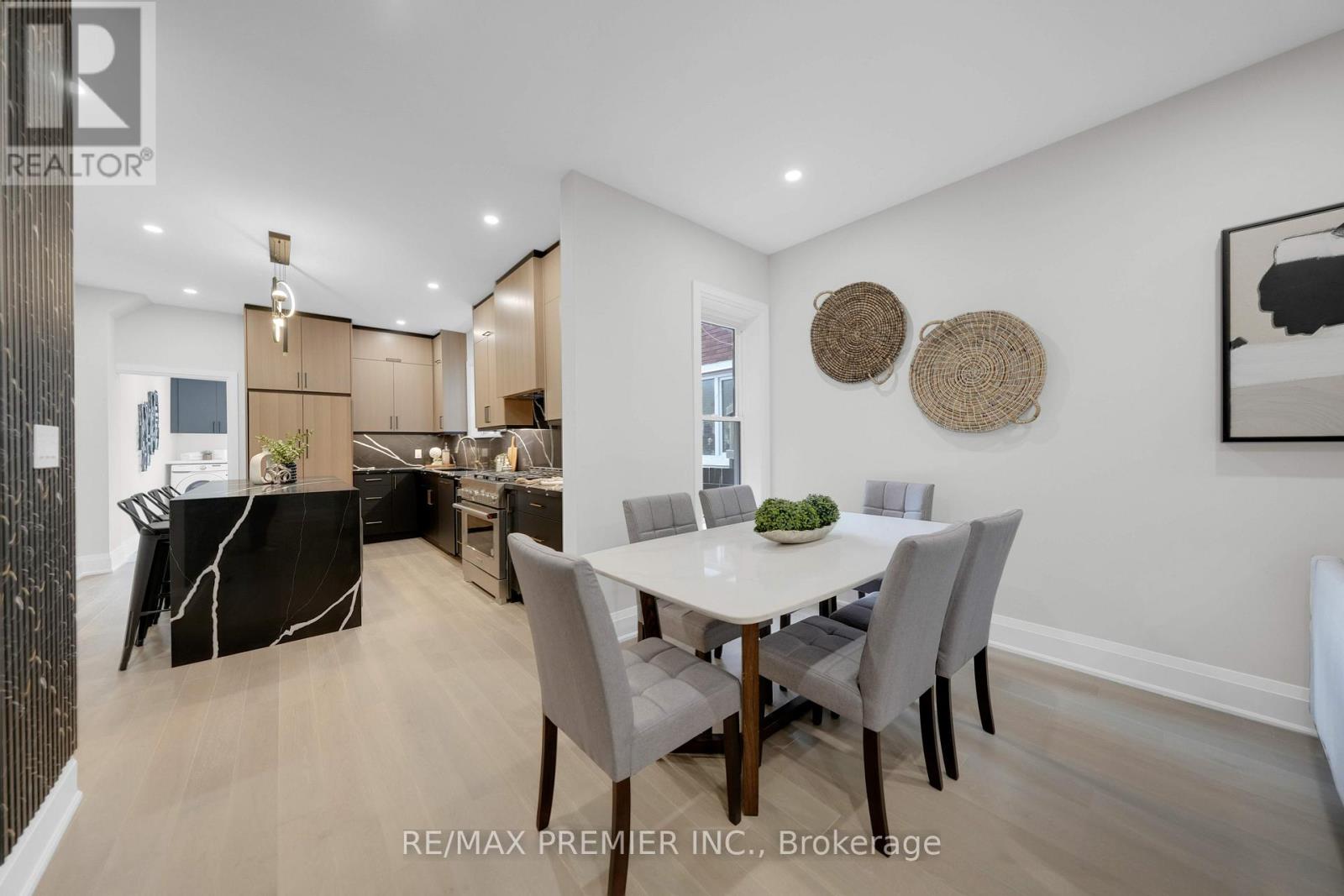 388 Crawford Street, Toronto, Ontario  M6J 2V9 - Photo 8 - C12195514