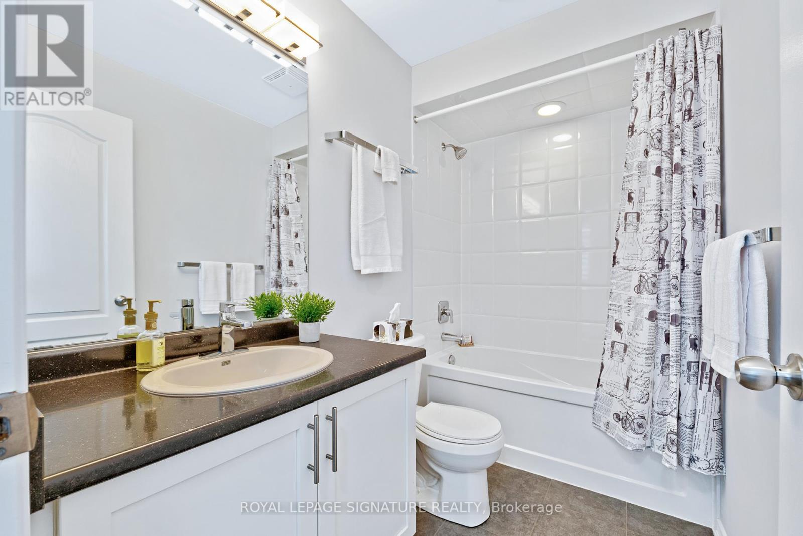 322 Lakebreeze Drive, Clarington (Newcastle), Ontario  L1B 0A1 - Photo 25 - E12195309