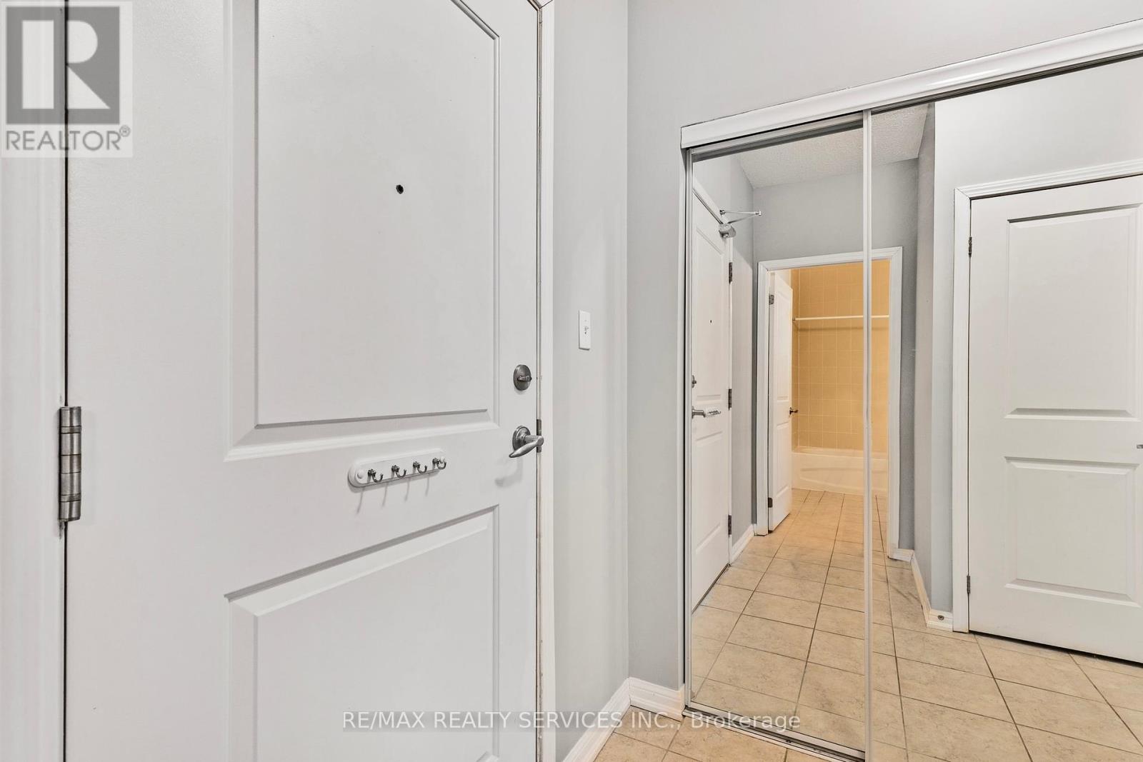 123 - 54 Harvey Johnston Way, Whitby, Ontario  L1M 0J7 - Photo 5 - E12195372